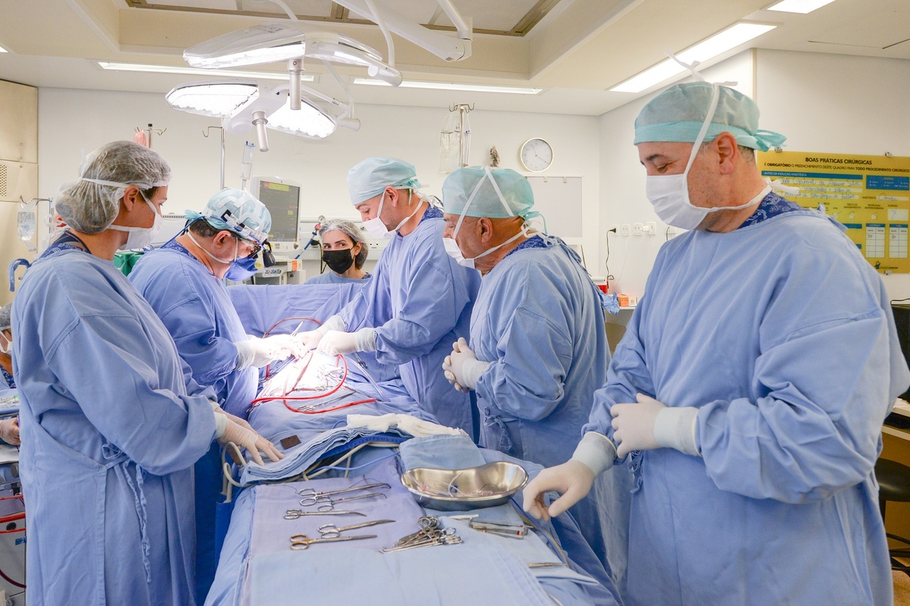 Cirurgiões Cardiovasculares